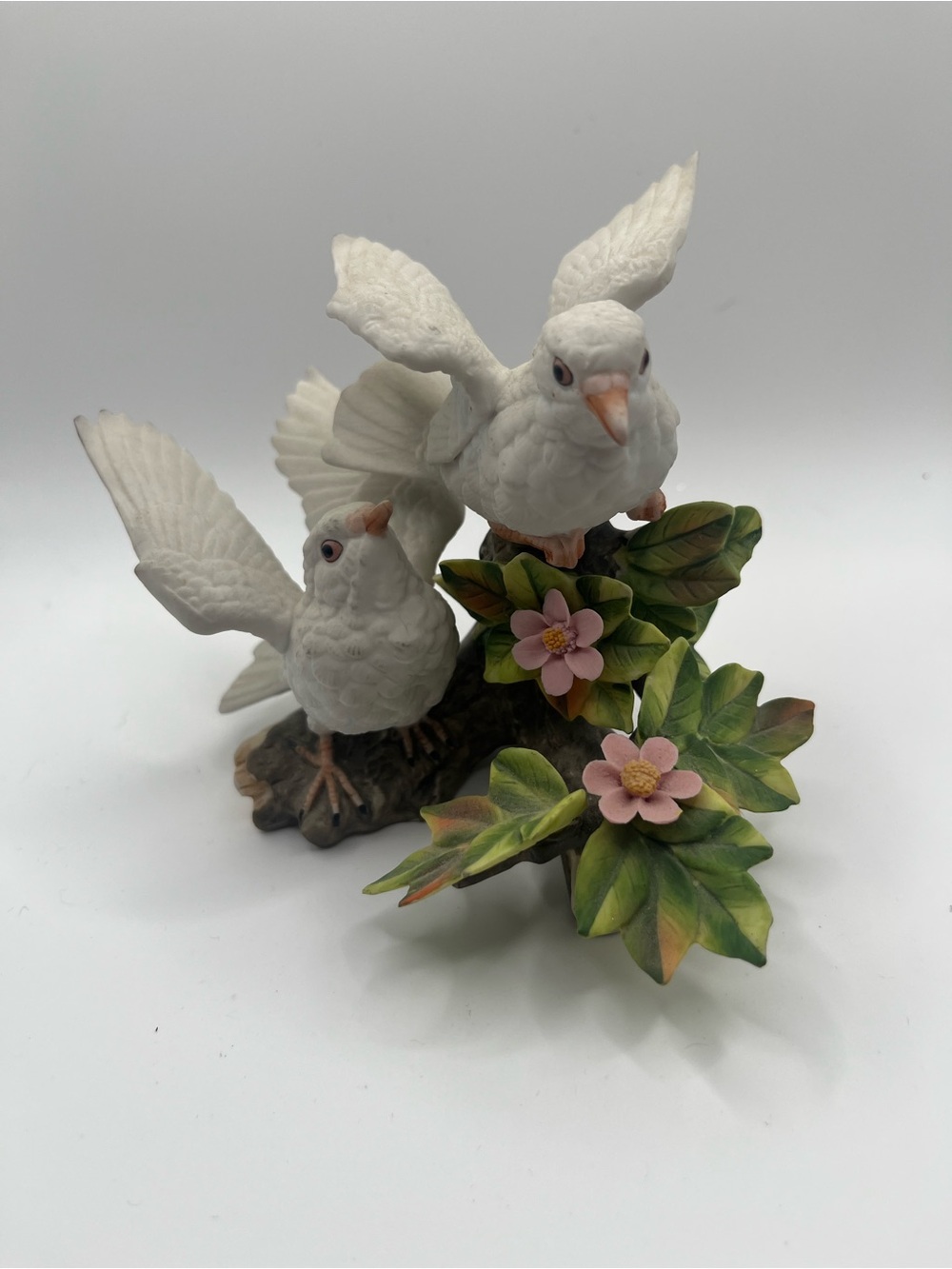 Vintage 1983 White Dove Bird Figurine Porcelain Flowers Floral Decor